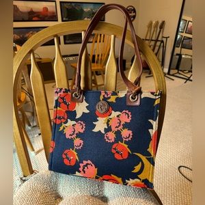 Spartina 449 navy and pink floral linen and leather purse